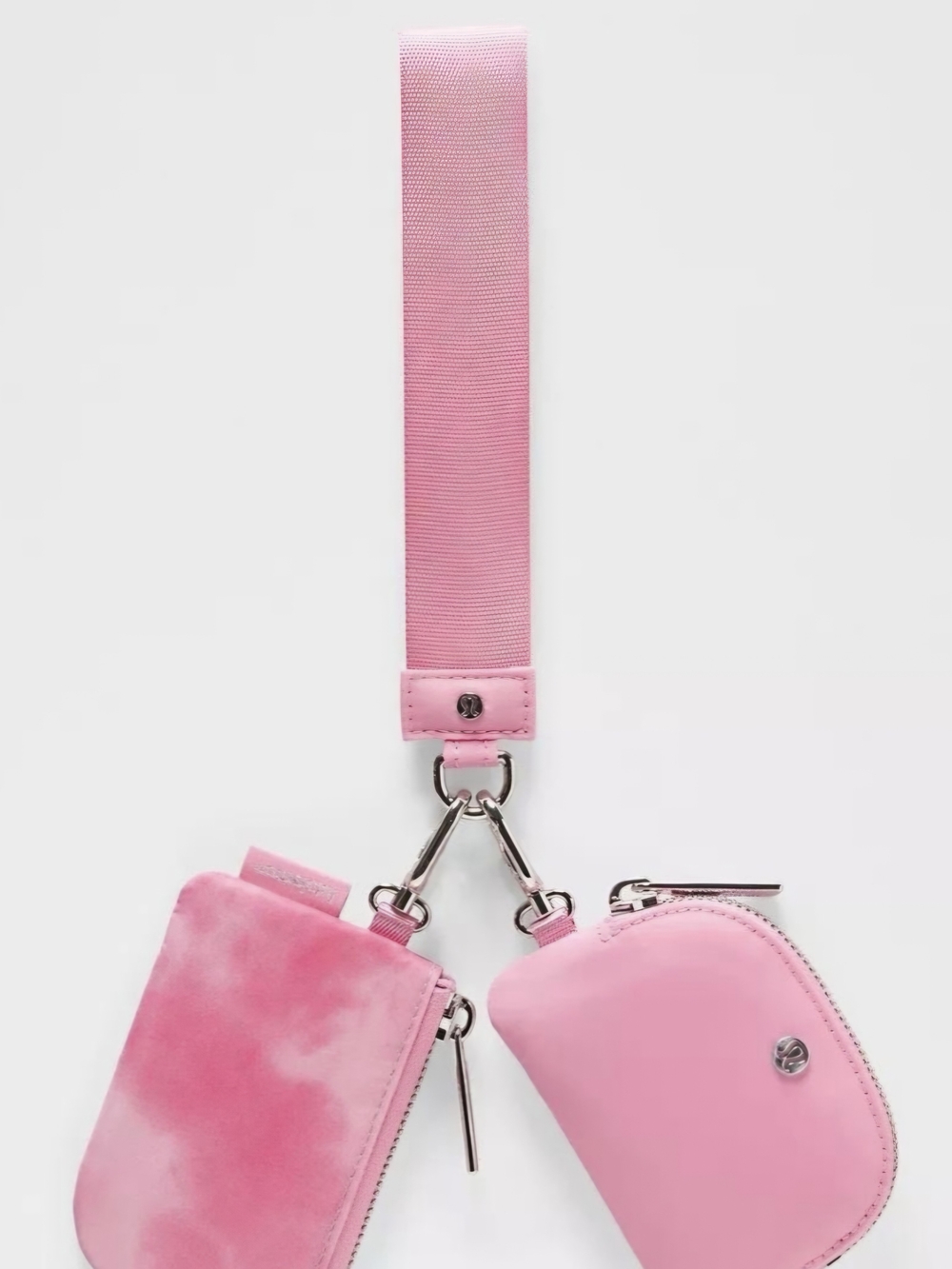 LULULEMON DUAL POUCH WRISLET IN STRAWBERRY SMOOTHIE AND CANDY CLOUD
